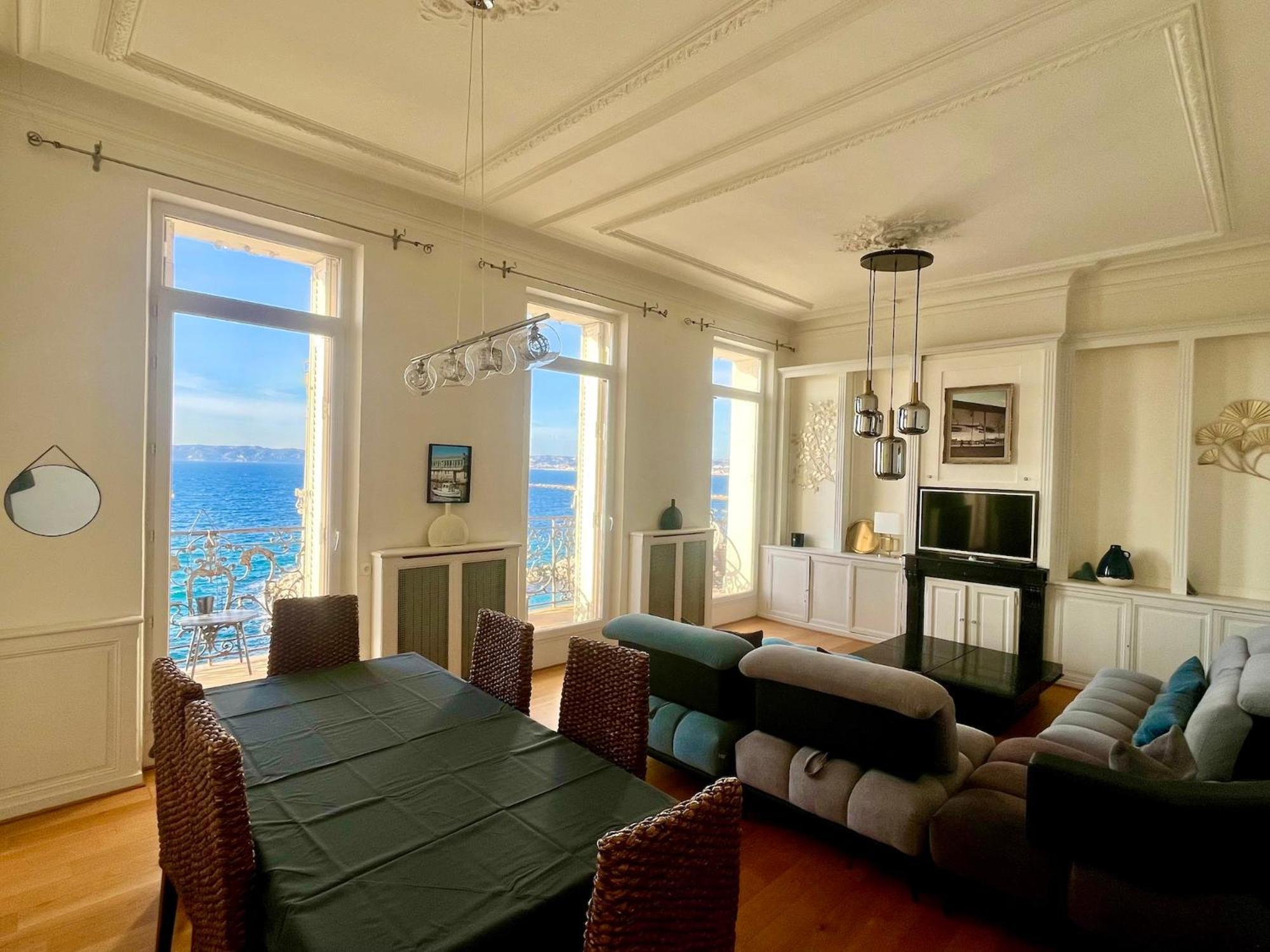 Appartement Sur La Corniche Kennedy Face A La Mer Marseilles Exterior foto